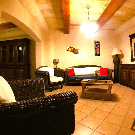 Ad Hoc B&B Il-Pergla Exteriér fotografie