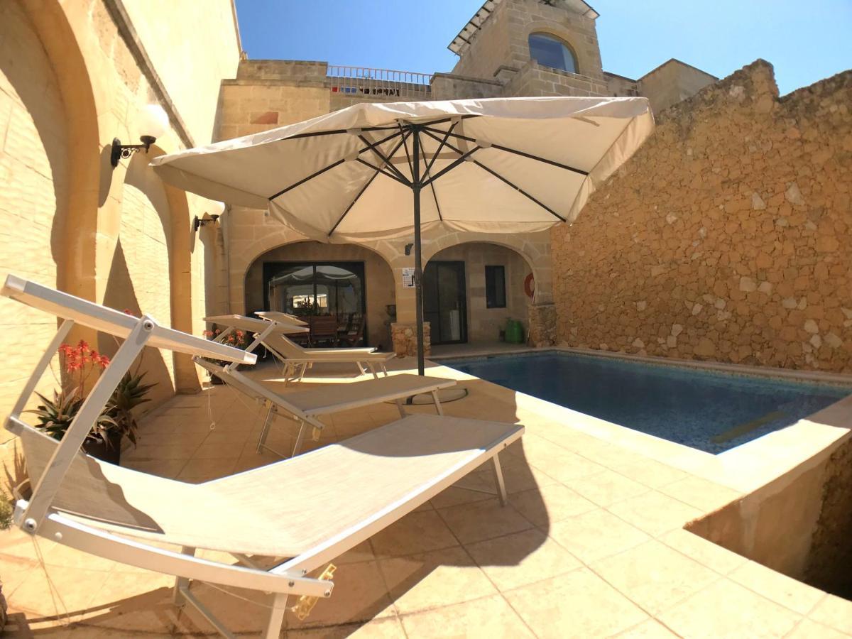 Ad Hoc B&B Il-Pergla Exteriér fotografie