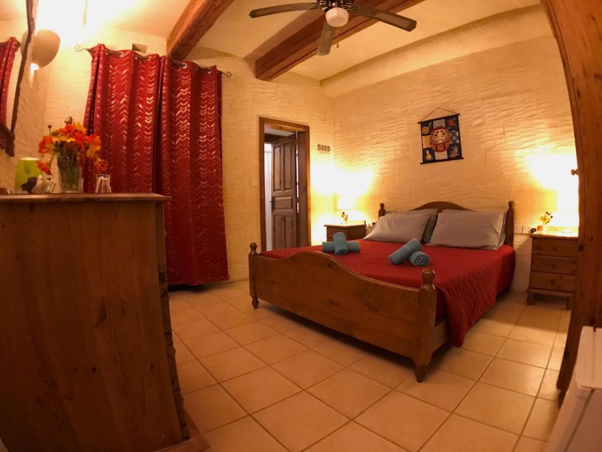 Ad Hoc B&B Il-Pergla Exteriér fotografie