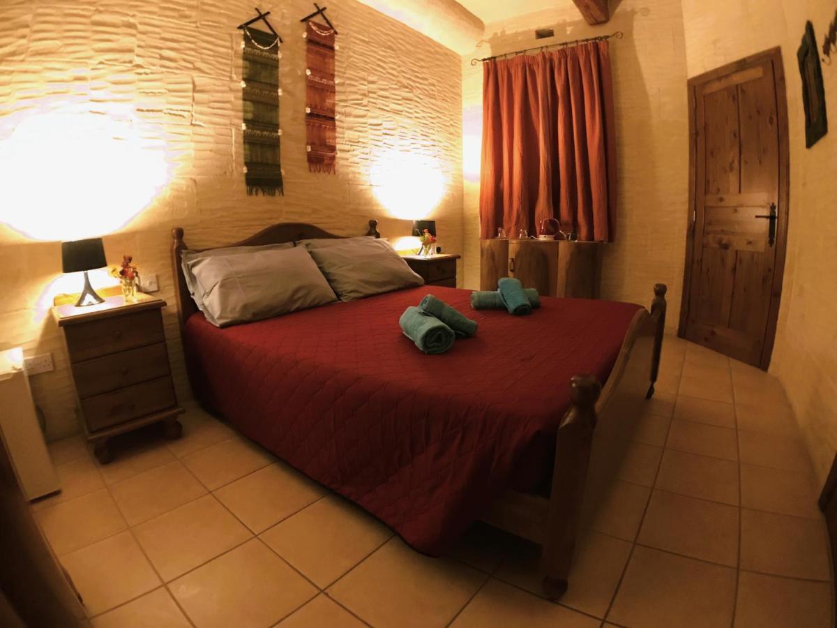 Ad Hoc B&B Il-Pergla Exteriér fotografie