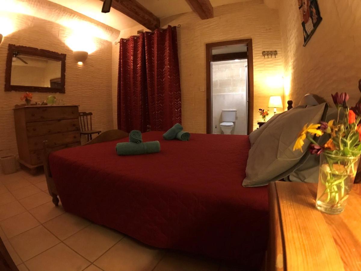 Ad Hoc B&B Il-Pergla Exteriér fotografie